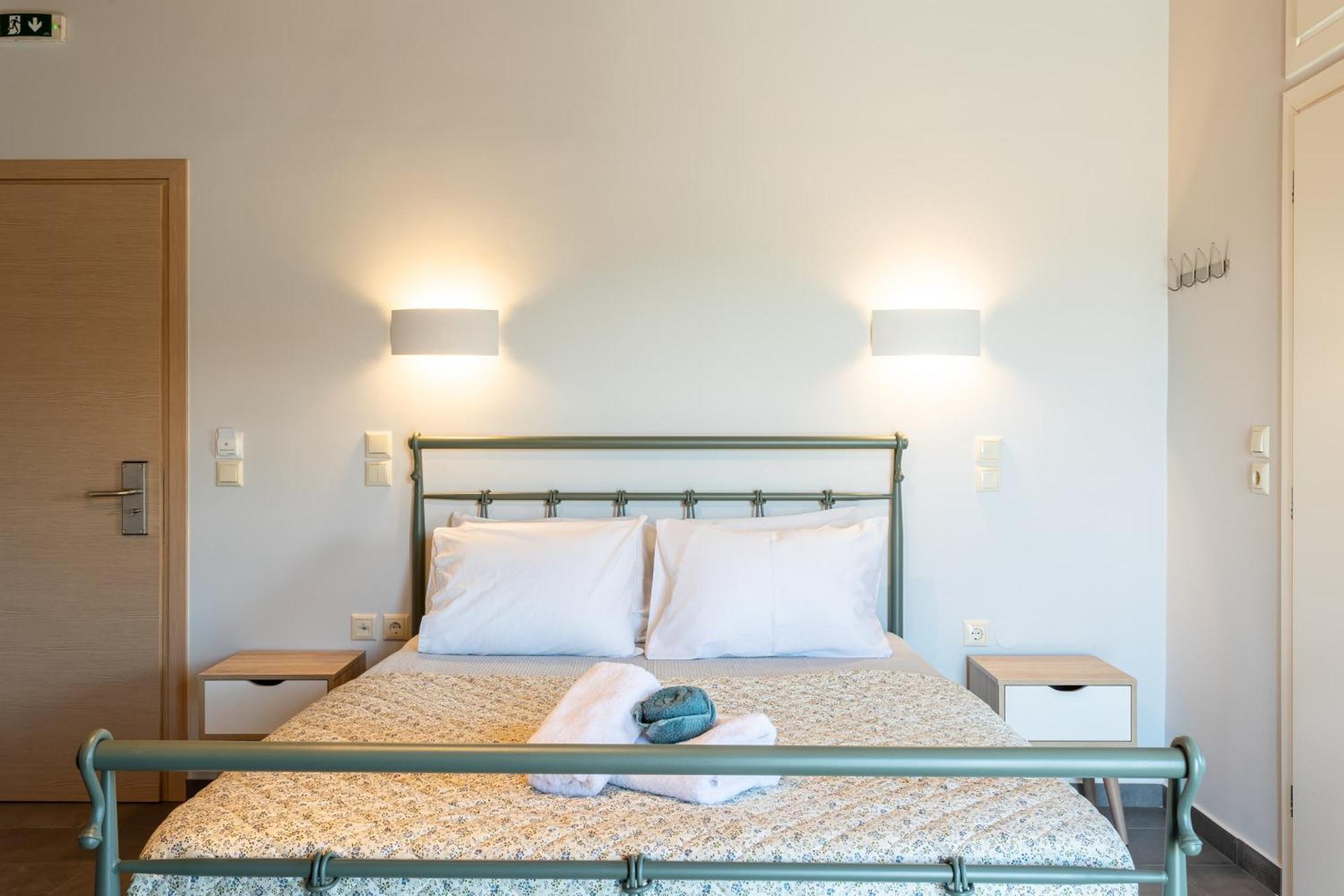 Petrino Serene Nests - Bright Getaways Kakovatos Exterior photo